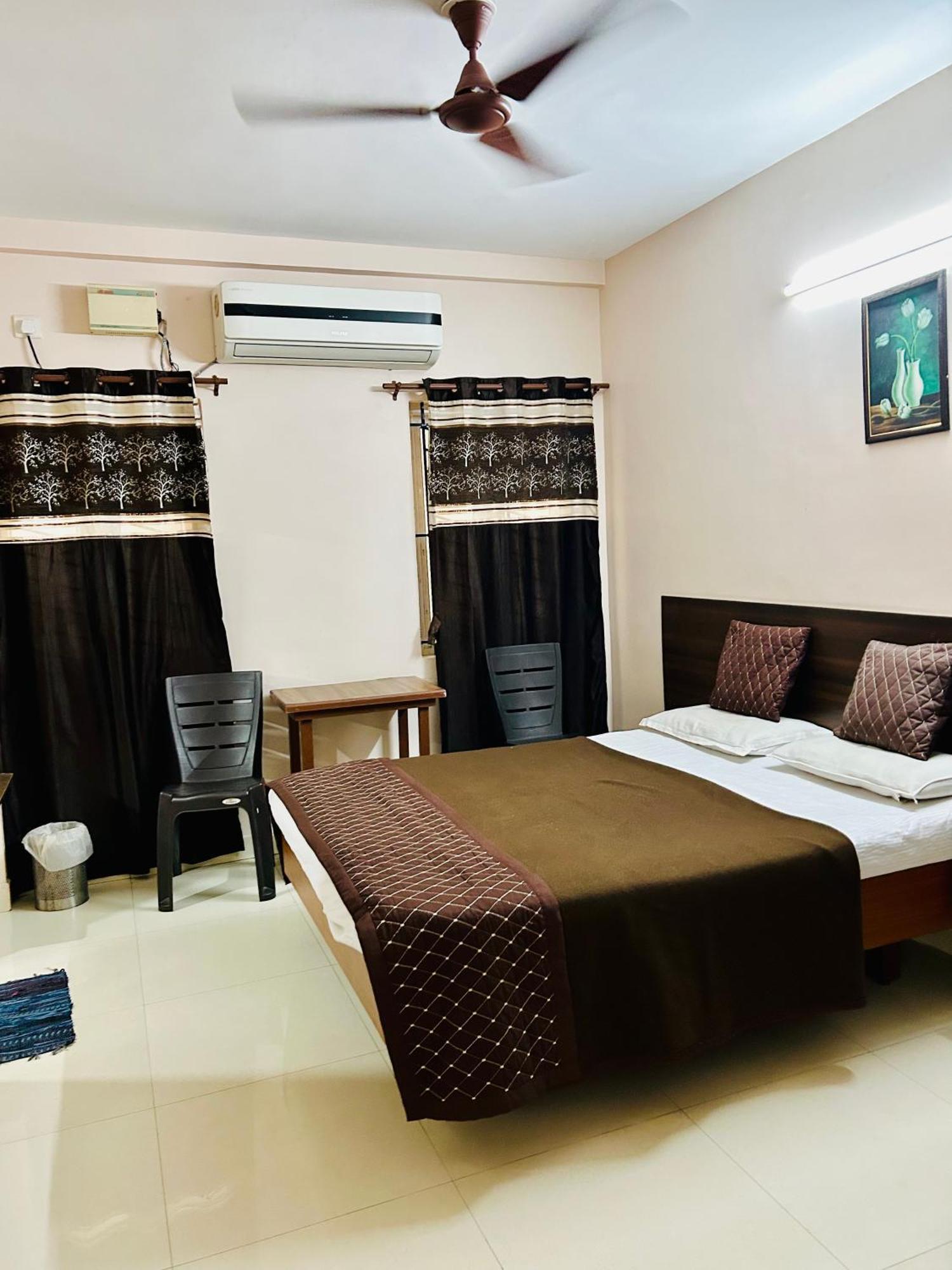 Hotel Jothi Κοϊμπατόρε Εξωτερικό φωτογραφία