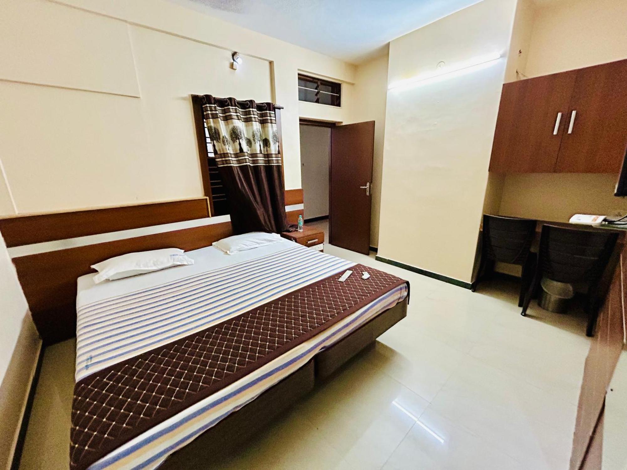 Hotel Jothi Κοϊμπατόρε Εξωτερικό φωτογραφία