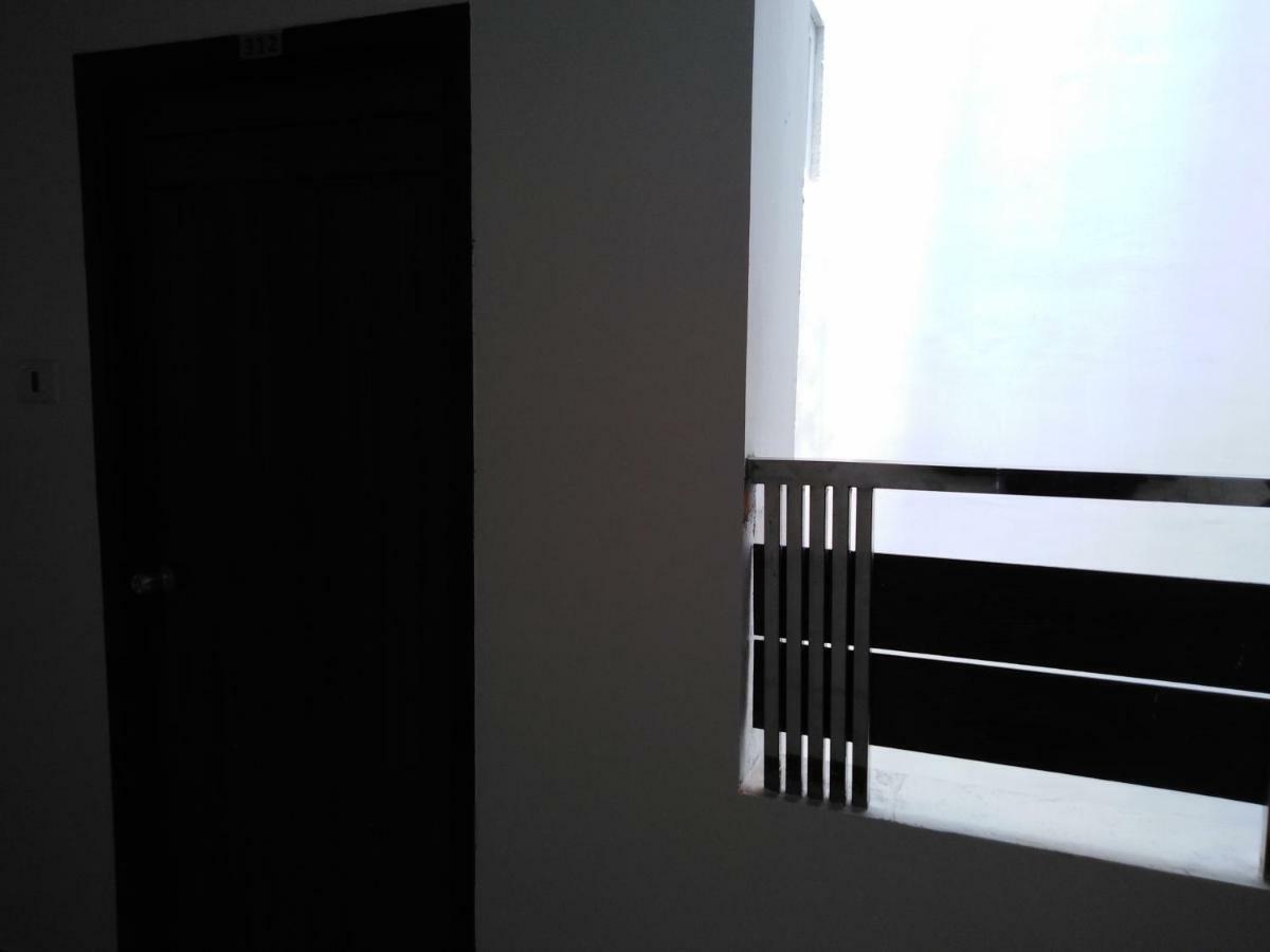 Hotel Jothi Κοϊμπατόρε Εξωτερικό φωτογραφία