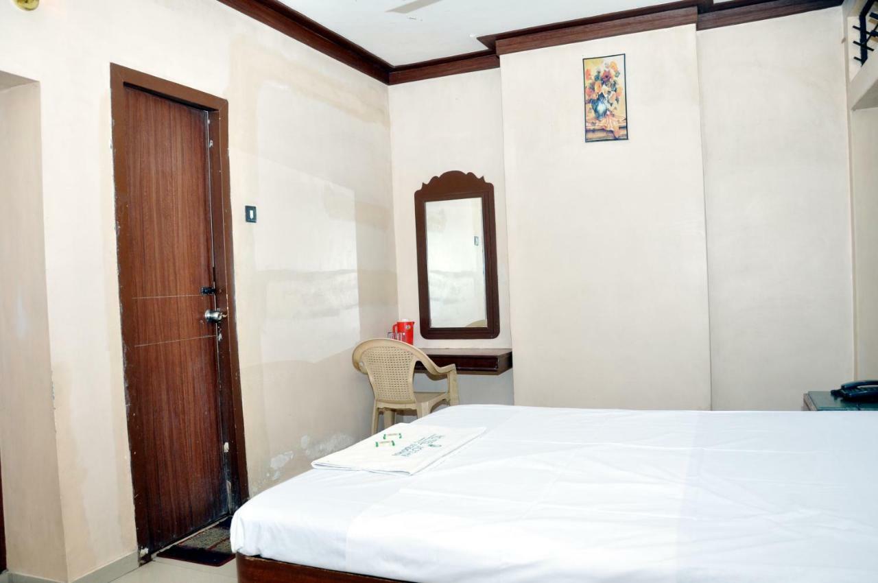 Hotel Jothi Κοϊμπατόρε Εξωτερικό φωτογραφία